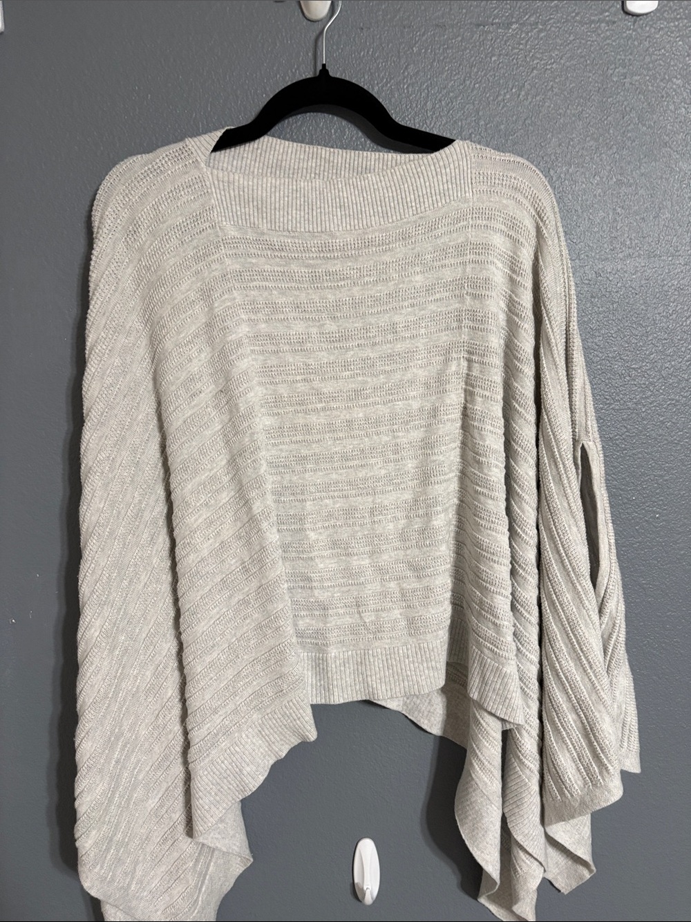 Lululemon Forward Flow Poncho Sweater One Size OS Silver Fox Gray Yak Blend Knit